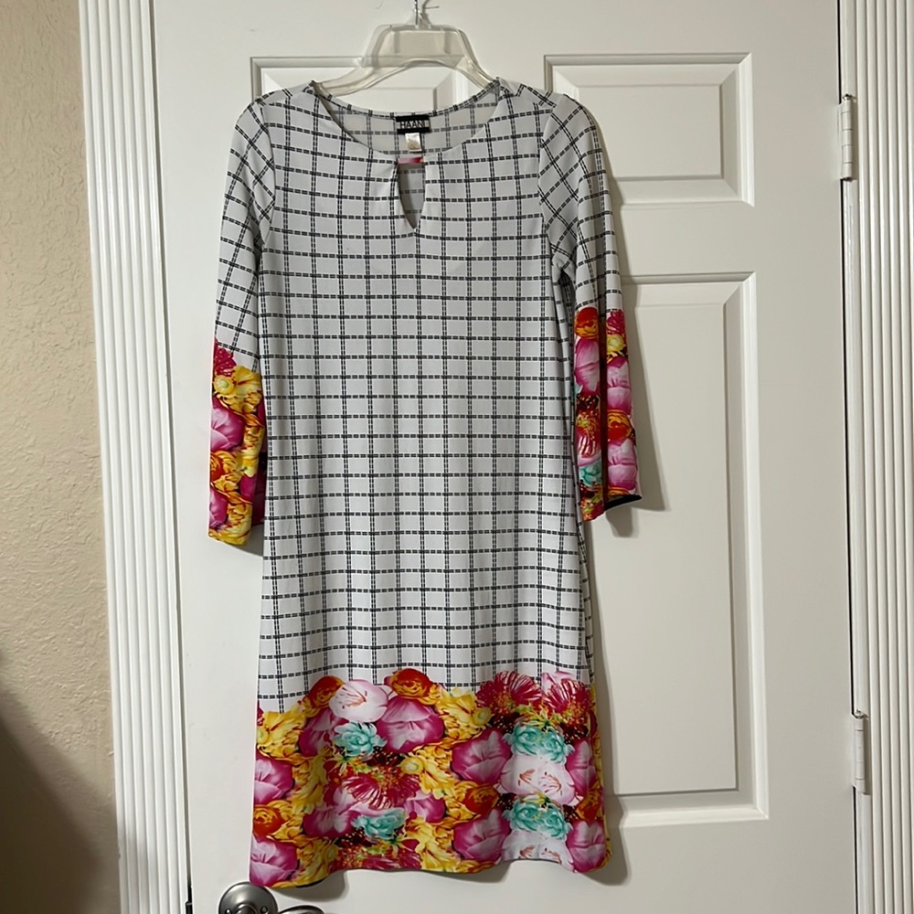 Haani dress size  Small with three-quarter length sleeves.